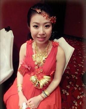 福建之声，向听众朋友们问好