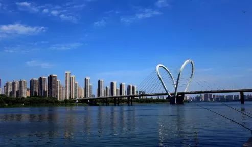 沈阳,致尊敬的听众朋友们